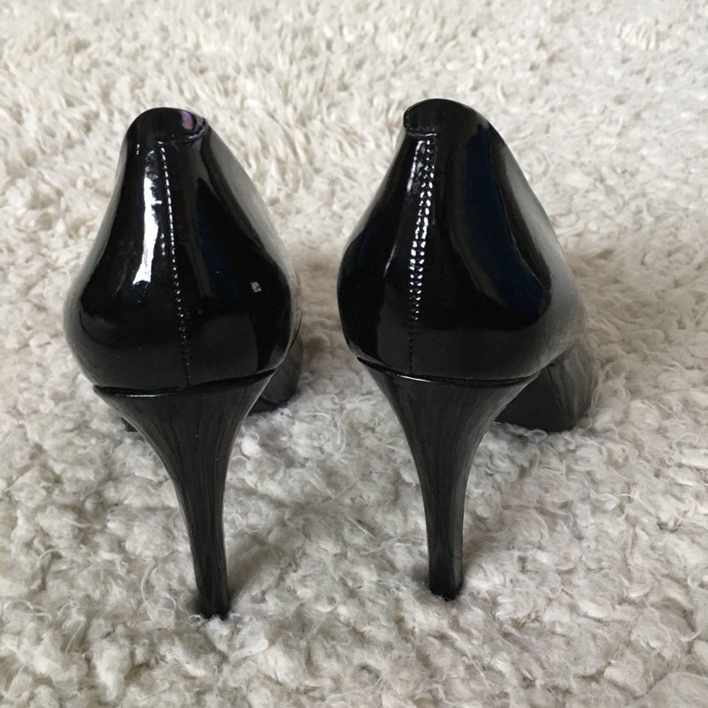 Jessica Simpson Pumps - Picture 4 of 7